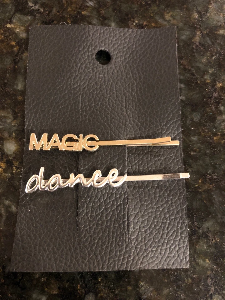 Декоративные булавки Bobby Free People с «ТАНЦЕМ» и «Магией», новые с ценниками - Изображение 1 из 1