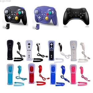 Mando a distancia Wii Motion/Nunchuck/Clásico Pro Gamepad para Nintendo Wii - Imagen 1 de 111