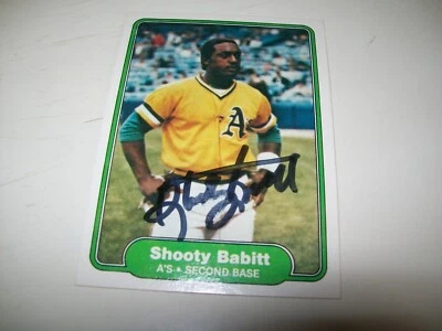 1982 FLEER SHOOTY BABITT AUTOGRAPH SIGNED AUTO #86 OAKLAND ATHLETICS - Image 1 of 2