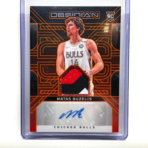 2024-25 Panini Obsidian Matas Buzelis Rookie Patch Auto Martian /18 SSP Bulls - Picture 1 of 8