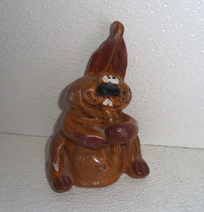 Figurine lapin Beachcombers Intl décor cabane rustique drôle années 80 lapin carotte - Photo 1/3