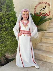 Niña Palestina Bordada Thobe Tradicional Gasa Tatreez Bordado Gris Marbroi - Imagen 1 de 4