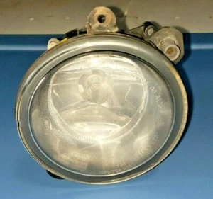 2003-2004 RANGE ROVER LEFT DRIVER SIDE FOG LIGHT 0305061011 - Picture 1 of 3