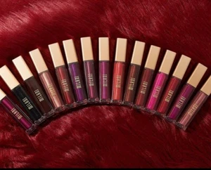 Crema labial metálica mate Milani Amore - Imagen 1 de 10