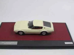 MX41002-162 JENSEN Nova Vignale blanc - 1967 au 1/43 de Matrix - Imagen 1 de 5
