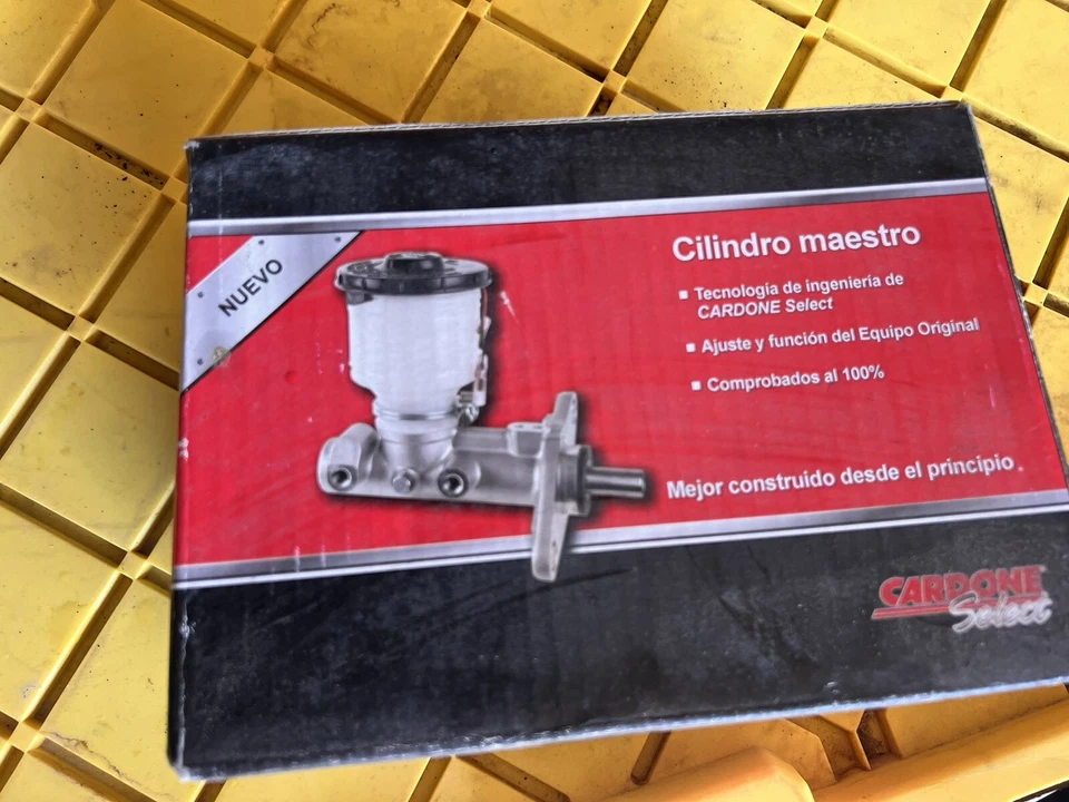 Caminhão A1 Cardone 13-4007 cilindro mestre de freio Ford E150 Van E250 E350 F150 NOVO - Imagem 1 de 3