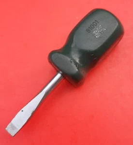 SK Tools USA 81001 Flat Tip Slotted Green Hard Handle Stubby Screwdrivers S-K - Picture 1 of 11