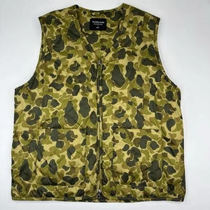Gilet Everlane uomo nuovo senza etichette The ReNew Liner in mimetico semi di finocchietto L/C47 - Foto 1 di 9