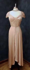 Vestido midi Current Air Blush rosa satinado fruncido delantero L nuevo con etiquetas - Imagen 1 de 11