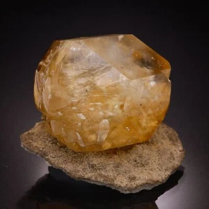 Calcit, Berry Materials Corp. Steinbruch, North Vernon, Jennings Co., Indiana, USA - Bild 1 von 1