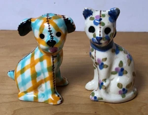 Vintage Brayton Laguna Ceramic Gingham Dog Calico Cat Salt Pepper Shakers - Picture 1 of 6