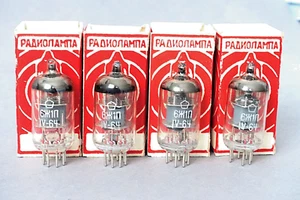1 x QUAD NOS BILANCIATO EF95, 6AK5, 6Ж1П, TUBI RUSSI, TEST AMPLIFICATORE, SCATOLA PROPRIA, 1964 - Foto 1 di 1