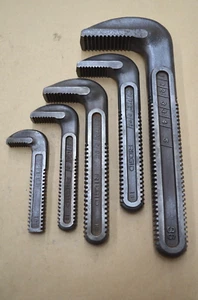 Ridgid Lot of 4 Different Replacement Hook Jaw for Pipe Wrenches 10",12",18",36" - Picture 1 of 12