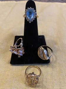 Lot of 4 Vintage Rings Including 3 Marked HGE 14k Gold Rings - Picture 1 of 6