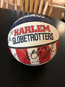 Harlem Globetrotters Signed Baden Basketball, Portland ME Event! - Picture 1 of 12