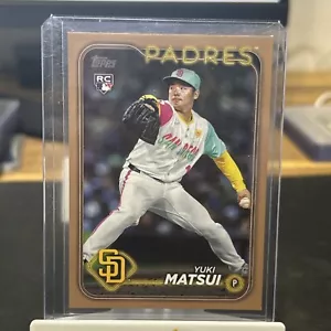 2024 Topps Update Series - Gold #US8 Yuki Matsui /2024 (RC) San Diego Padres - Picture 1 of 6