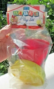 RARE 1950'S SOFT PLASTIC SAND TOYS PAIL,SHOVEL, SIFTER MINT IN PACKAGE DIME STOR - Picture 1 of 6