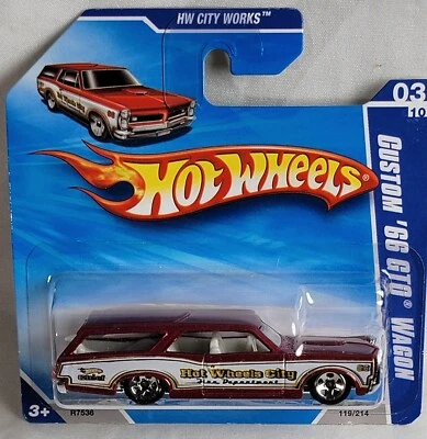 Hot Wheels 1966 Custom Pontiac GTO Red Fire Deptment Wagon - Tarjeta corta 1/64  Foto 1 de 4