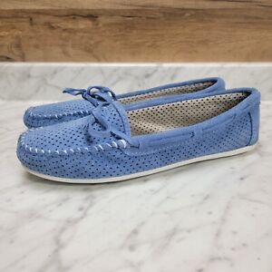 Women's sz 11 M Minnetonka Moccasins Lisa Periwinkle Blue Perforated Suede Shoes