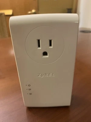 ZYXEL Powerline Adapter PLA5456 1800 Mbps HomePlug AV2 Powerline PassThru 2-Port - Image 1 of 4