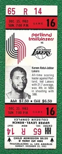 Boleto de líder anotador de todos los tiempos Kareem Abdul-Jabbar contra Trailblazers 25 de diciembre de 1983 - Imagen 1 de 2