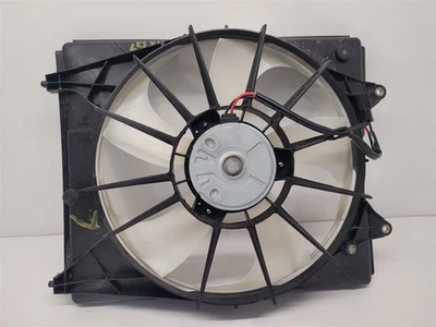 2011-17 年本田 ODYSSEY 驱动器散热器风扇电机风扇组件 19015RV0A01 — 第 1/4 张图片