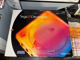 Sega Dreamcast Console New in Box Unused Contents + Games, Hdmi Adapter, 2 VMU