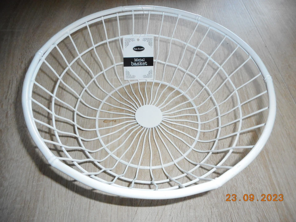 Deko Draht Korb Weiß  : 28 x 19,5 cm Metallkorb Drahtkorb Aufbewahrungskorb - Bild 1 von 4