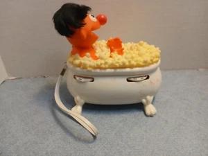 Vintage Muppets Inc. Sesame Street Ernie Bathtub Novelty AM Radio w/ BOX WORKS - Picture 1 of 15