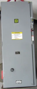 😏 COMBO INTERRUPTOR CUADRADO D TAMAÑO 3 50 AMPERIOS ARRANQUE 600V 120V BOBINA 50 HP SEG42 - Imagen 1 de 11