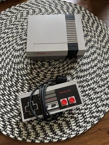 Nintendo NES Classic Edition Console with Controller - Picture 1 of 1