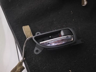 07-2011 LEXUS GS350 INTERIOR DOOR HANDLE REAR RIGHT SIDE 69207-30060 OEM GREAT🔥 - Image 1 of 4
