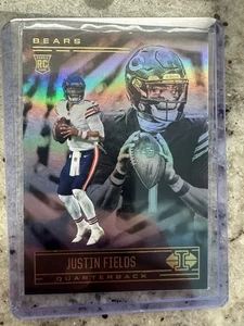 2021 Panini Illusions #62 Justin Fields - Bild 1 von 2