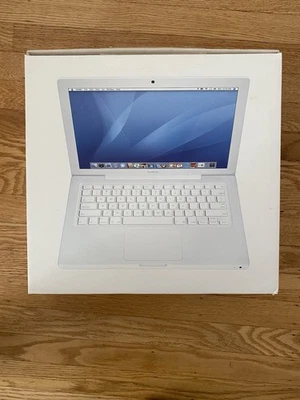 Apple MacBook A1181 MB062LL/A White 4GB Ram 120GB HD Original Box And Extras - Image 1 of 4