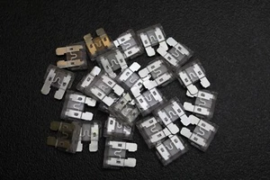 100 PACK ATC 25 AMP FUSES ATO FUSE BLADE STYLE CAR BOAT AUTOMOTIVE AUTO ATC25 - Bild 1 von 8