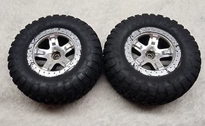 2x Traxxas Slash 2wd Black & Silver Short Course Truck Tires & Wheels - Picture 1 of 5