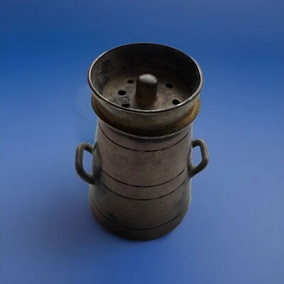 NOVEDAD VICTORIANA ESTERLINA BATIDORA DE LECHE SAL PIMIENTA AGITADOR OLLA 1904 CHESTER Foto 1 de 4