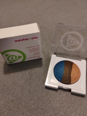 Mary Kay At Play Baked Eye Trio OUT OF THE BLUE .07oz NEW - Image 1 of 2