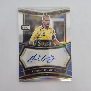 2024-25 Panini Select FIFA Freddie Ljungberg #S-FLJ Silver Prizm Signatures automático - Imagen 1 de 9