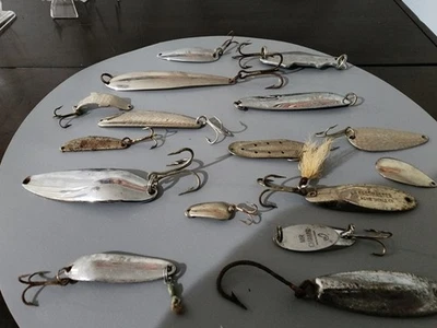 Vintage Fishing Spoon Lot 16-Pc Mixed Chrome Lures Krocodile Sprite Kastmaster - Image 1 of 4