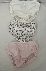 Matalan Girls 12-18 Months Pink, White & Floral Frill Briefs - Picture 1 of 4