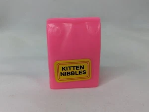 Repuesto de mordiscos vintage de Barbie pelusa gatito - Imagen 1 de 4