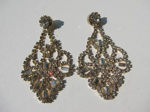 VTG.ELEGANT BAGUETTE RHINESTONE CHANDELIER 3 5/8" YELLOW GOLD PIERCED EARRINGS - Picture 1 of 9