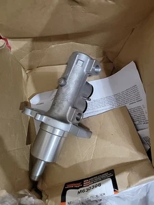 Brake Master Cylinder Dorman M630308 fits 05-08 Ford Mustang - Foto 1 di 4