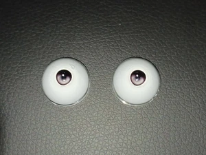 Smart Doll Gray Eyes ONLY - smaller iris from "Never Gonna Give You Up" - Picture 1 of 2