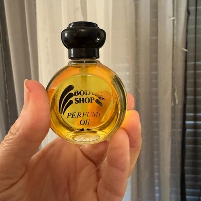Vintage The Body Shop Perfume Oil 15ml/.5 oz - NEW - Rare - Image 1 of 4