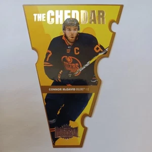 SkyBox Metal Universe 2021 Connor McDavid The Cheddar #TC-1 Oilers - Imagen 1 de 2
