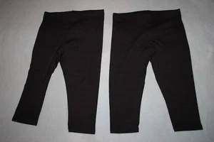 Girls 2 PAIR LOT Knit Capri Leggings SOLID BLACK Both Pair XS 4-5 - Picture 1 of 1