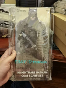 DAFTOYS Knightmare Batman Coat Scarf Set for Hot Toys TMS038 Batman 1/6 Figure - Picture 1 of 6