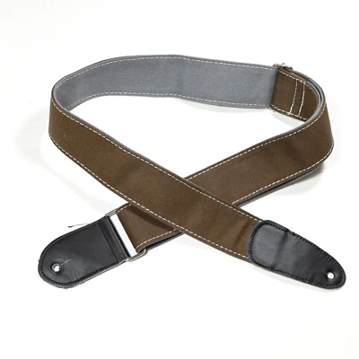 Correa de guitarra con cinturón de algodón - extremos de cuero genuino, hebilla de metal Foto 1 de 4